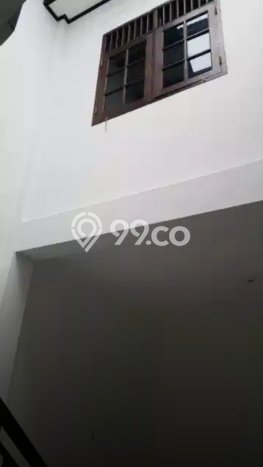 Disewakan Segera Rumah Kondisi Baik di Area Tebet, Jakarta Selatan Disewakan Segera Rumah Kondisi Baik di Area Tebet, Jakarta Selatan