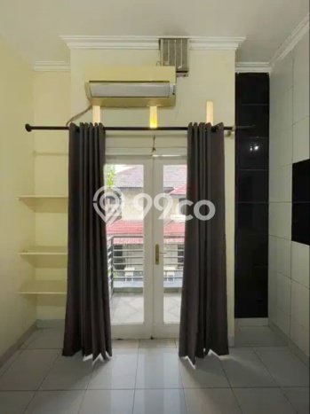 DREAM HOME! Rumah area Tebet, 4 KM, Bebas Banjir, Luas 140m² LB 200m² DREAM HOME! Rumah area Tebet, 4 KM, Bebas Banjir, Luas 140m² LB 200m²