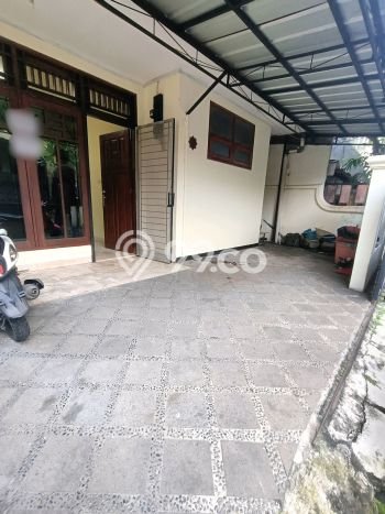 Disewakan Segera Rumah Kondisi Baik di Area Tebet, Jakarta Selatan Disewakan Segera Rumah Kondisi Baik di Area Tebet, Jakarta Selatan