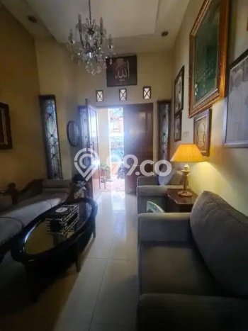RECOMMENDED! Rumah di Tebet, 4 KT, Lokasi Strategis, Luas 140m² Bangunan 250m² RECOMMENDED! Rumah di Tebet, 4 KT, Lokasi Strategis, Luas 140m² Bangunan 250m²