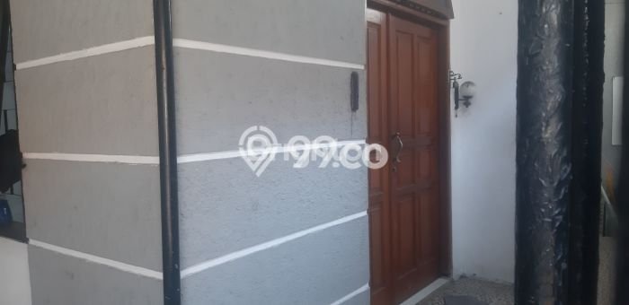 Jual Rumah Eksklusif 3 KT di Tanjung Duren, Jakarta Barat Jual Rumah Eksklusif 3 KT di Tanjung Duren, Jakarta Barat