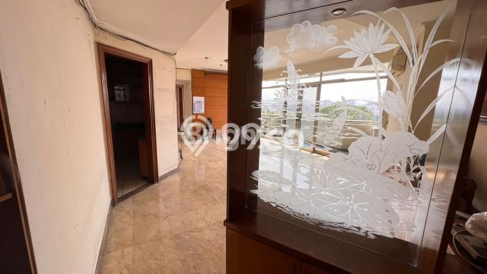 Apartemen Terawat Dijual di Jakarta Barat Spesifikasi 4 KT, 2 KM Apartemen Terawat Dijual di Jakarta Barat Spesifikasi 4 KT, 2 KM