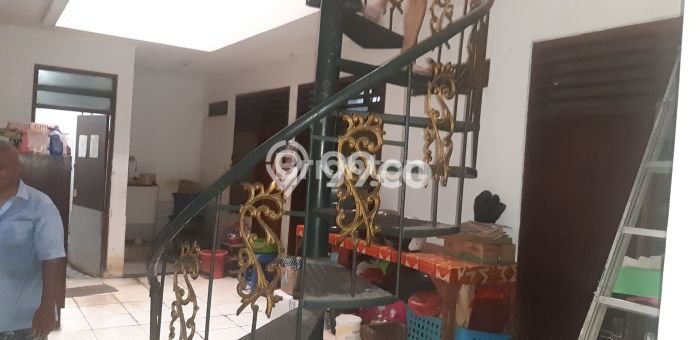 Rumah Luxury Modern Tanpa Renovasi di Grogol Jakarta Barat Rumah Luxury Modern Tanpa Renovasi di Grogol Jakarta Barat