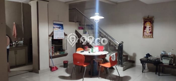 Rumah Minimalis 5 KT di Duri Kepa Jakarta Barat Rumah Minimalis 5 KT di Duri Kepa Jakarta Barat