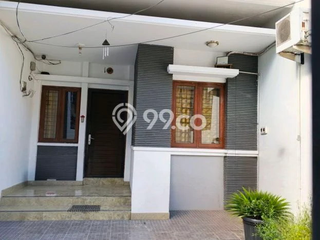 Jarang Ada! Rumah Kontrakan 6 Kamar Bagus Siap Huni Grogol Jarang Ada! Rumah Kontrakan 6 Kamar Bagus Siap Huni Grogol