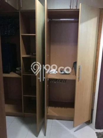 Disewakan Rumah Harga Terjangkau di Tanjung Duren Jakarta Barat dengan 6 Kamar Tidur Disewakan Rumah Harga Terjangkau di Tanjung Duren Jakarta Barat dengan 6 Kamar Tidur