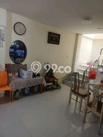 Rumah Elit Modern Siap Huni di Taman Cosmos Jakarta Barat Rumah Elit Modern Siap Huni di Taman Cosmos Jakarta Barat