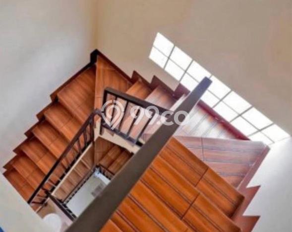 Kost untuk Dijual di Tanjung Duren Punya 17 Kamar Kost untuk Dijual di Tanjung Duren Punya 17 Kamar