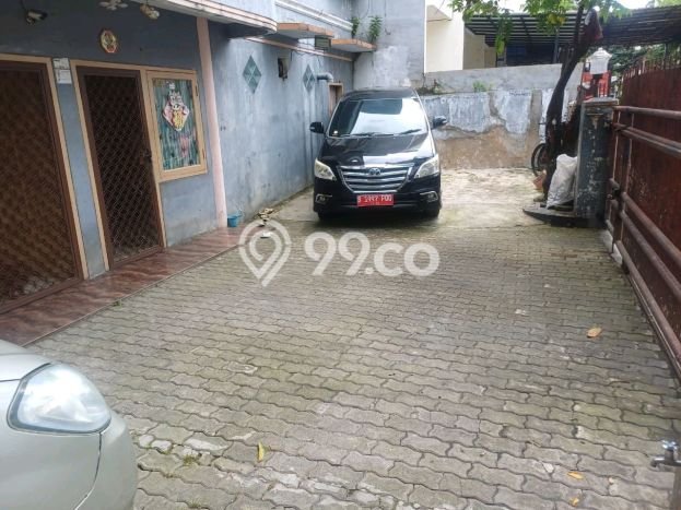 Rumah Elit Modern Siap Huni di Taman Cosmos Jakarta Barat Rumah Elit Modern Siap Huni di Taman Cosmos Jakarta Barat