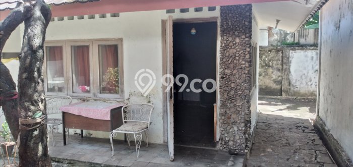 Siap Huni Rumah Mewah 4 Kamar di Menteng Dekat ke Mana Pun Siap Huni Rumah Mewah 4 Kamar di Menteng Dekat ke Mana Pun