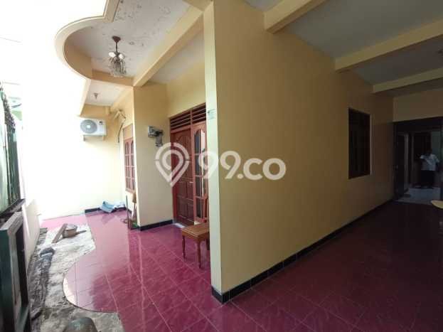 Rumah Siap Huni di Laweyan, Surakarta, Luas 215m2m² Bangunan 170m2m² Rumah Siap Huni di Laweyan, Surakarta, Luas 215m2m² Bangunan 170m2m²