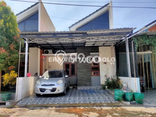 Dijual Cepat Rumah Bagus Siap Huni LB 45m2 di Tasikmadu, Karanganyar Dijual Cepat Rumah Bagus Siap Huni LB 45m2 di Tasikmadu, Karanganyar