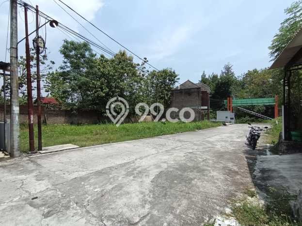 Tanah Strategis di Gondangrejo, Luas 107m2m², Akses Gondangrejo, Karanganyar, Karanganyar Tanah Strategis di Gondangrejo, Luas 107m2m², Akses Gondangrejo, Karanganyar, Karanganyar