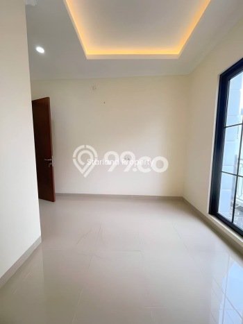 Rumah Elit LB 90m2 Siap Pakai Desain Elegan di Kelapa Dua, Jakarta Barat Rumah Elit LB 90m2 Siap Pakai Desain Elegan di Kelapa Dua, Jakarta Barat