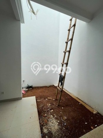 Rumah Luas Asri 3 KT Siap Pakai di Bintaro Tangerang Selatan Rumah Luas Asri 3 KT Siap Pakai di Bintaro Tangerang Selatan