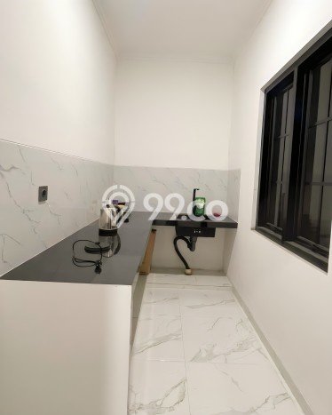 Rumah Modern Cantik 3 Kamar Bisa Langsung Pindah di Ciputat Rumah Modern Cantik 3 Kamar Bisa Langsung Pindah di Ciputat