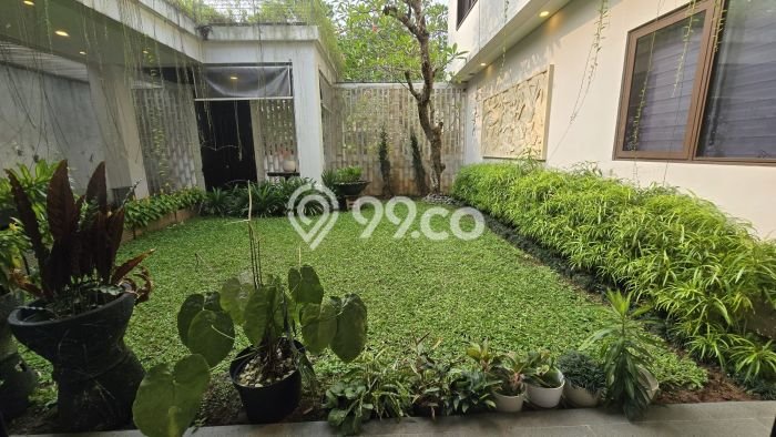 Jual Rumah Mewah Elegan Dengan View Cantik di BSD De Park, Tangerang Jual Rumah Mewah Elegan Dengan View Cantik di BSD De Park, Tangerang