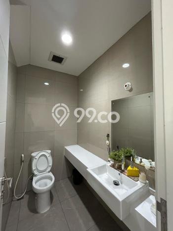 Hunian Elit LB 231m2 Siap Huni Desain Elegan di Alam Sutera, Tangerang Hunian Elit LB 231m2 Siap Huni Desain Elegan di Alam Sutera, Tangerang