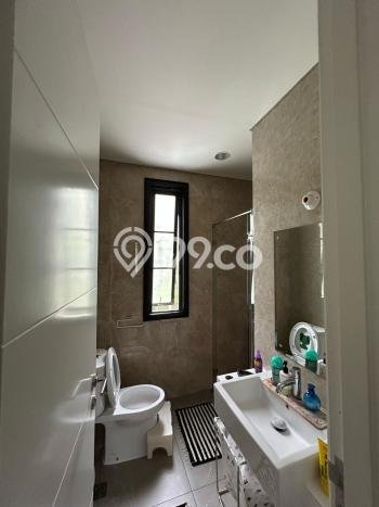 Hunian Elit LB 231m2 Siap Huni Desain Elegan di Alam Sutera, Tangerang Hunian Elit LB 231m2 Siap Huni Desain Elegan di Alam Sutera, Tangerang