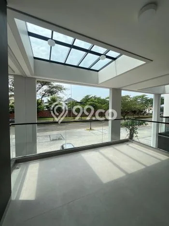 FOR RENT! Kantor di Gading Serpong Cocok untuk Bisnis 268m2 FOR RENT! Kantor di Gading Serpong Cocok untuk Bisnis 268m2