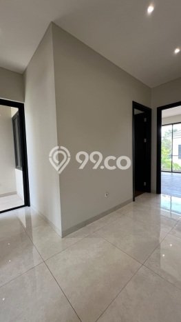 Ready to Use! Premium House LT 108m2 Desain Modern di BSD Vanya Park Ready to Use! Premium House LT 108m2 Desain Modern di BSD Vanya Park