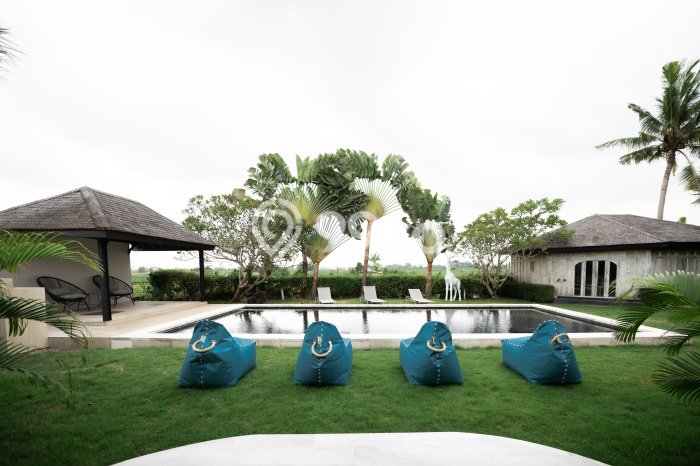 Vila Berkualitas Kawasan , Dimensi 1100m2m², Lingkungan Asri dan aman Vila Berkualitas Kawasan , Dimensi 1100m2m², Lingkungan Asri dan aman