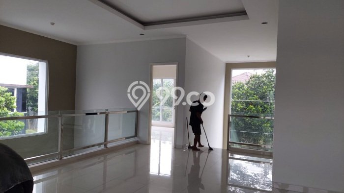 Jual Rumah Mewah Megah Dengan View Eksklusif di BSD Delatinos, Tangerang Jual Rumah Mewah Megah Dengan View Eksklusif di BSD Delatinos, Tangerang