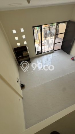 Rumah sewa siap pakai 3 KT di Permata Buana, Jakarta Barat Rumah sewa siap pakai 3 KT di Permata Buana, Jakarta Barat