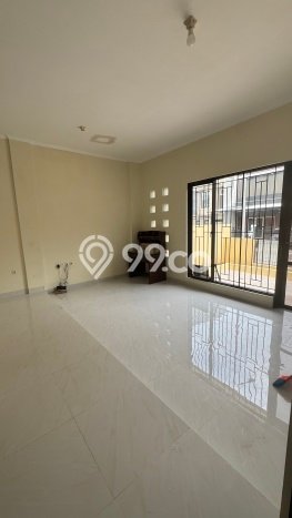 Rumah sewa siap pakai 3 KT di Permata Buana, Jakarta Barat Rumah sewa siap pakai 3 KT di Permata Buana, Jakarta Barat