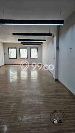 Ruko Dijual di Jakarta Barat LT 75m2 & LB 250m2 Lokasi Terbaik! Ruko Dijual di Jakarta Barat LT 75m2 & LB 250m2 Lokasi Terbaik!