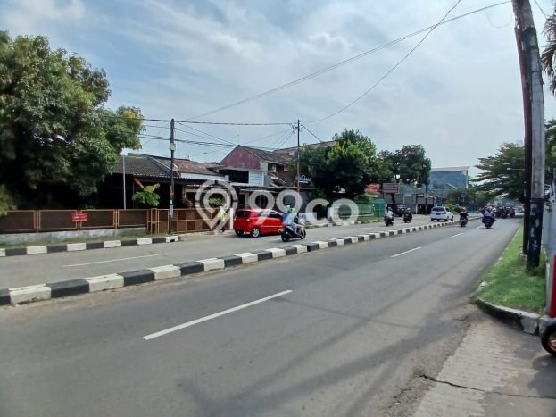 Komersial Dijual di Cinere Depok dengan Luas Bangunan 200m2 Komersial Dijual di Cinere Depok dengan Luas Bangunan 200m2