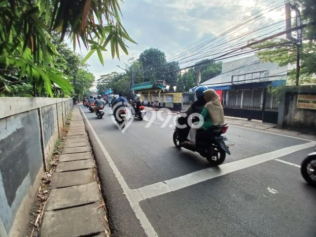Kavling Tanah untuk Dijual di Ciganjur, Jakarta Selatan, Luas 750m2 Kavling Tanah untuk Dijual di Ciganjur, Jakarta Selatan, Luas 750m2