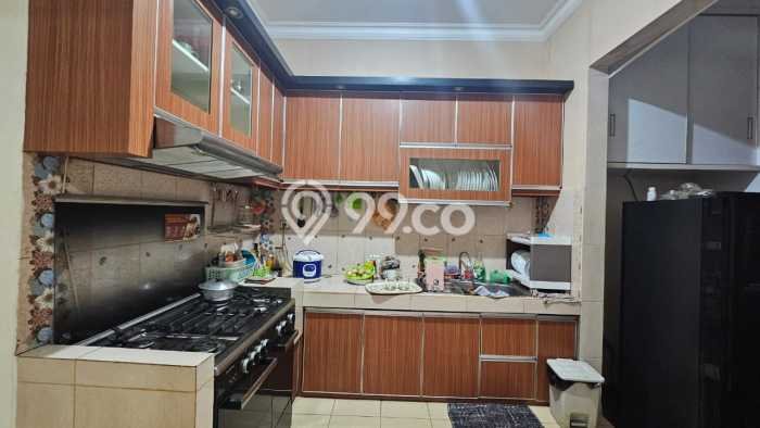 Dijual Rumah Premium dengan Fasilitas Sekitar Komplit di Cakung, Jakarta Timur Dijual Rumah Premium dengan Fasilitas Sekitar Komplit di Cakung, Jakarta Timur