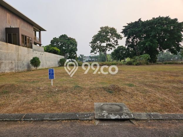 Tanah Dijual Lokasi Strategis di Tangerang dengan Luas 1022m2 Tanah Dijual Lokasi Strategis di Tangerang dengan Luas 1022m2