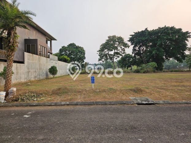 Tanah Dijual Lokasi Strategis di Tangerang dengan Luas 1022m2 Tanah Dijual Lokasi Strategis di Tangerang dengan Luas 1022m2
