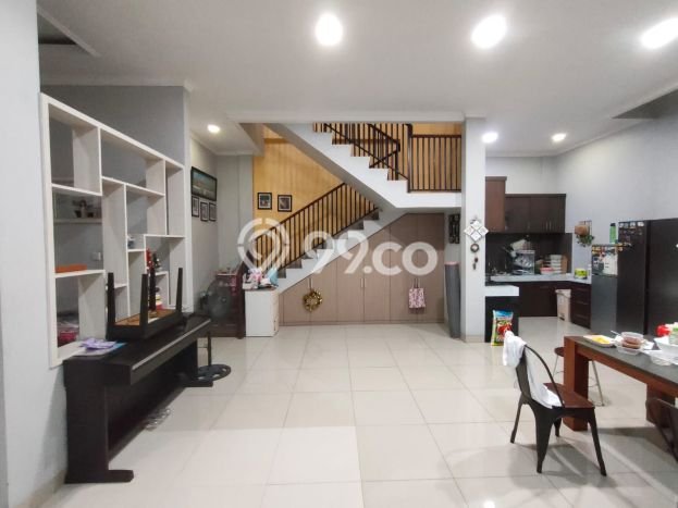 Rumah Luxury Modern Tanpa Renovasi di Rawa Buaya Jakarta Barat Rumah Luxury Modern Tanpa Renovasi di Rawa Buaya Jakarta Barat
