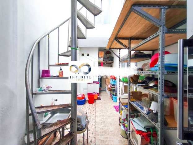Rumah Mewah LB 194m2 Siap Huni Desain Elegan di Bintaro, Tangerang Selatan Rumah Mewah LB 194m2 Siap Huni Desain Elegan di Bintaro, Tangerang Selatan