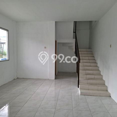 Unit Pabrik Dijual di Tangerang LT 450m2 & LB 380m2 Unit Pabrik Dijual di Tangerang LT 450m2 & LB 380m2