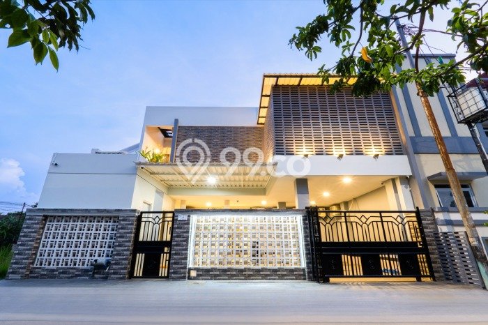 Kost Dijual di Tangerang Kota dengan 24 KT dan Luas 400m2 Kost Dijual di Tangerang Kota dengan 24 KT dan Luas 400m2