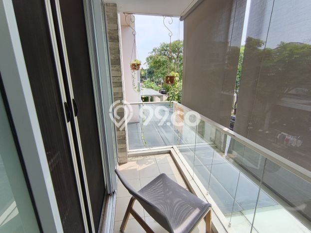 Rumah Mewah Siap Huni LT 100m2 di Kelapa Gading, Jakarta Utara Rumah Mewah Siap Huni LT 100m2 di Kelapa Gading, Jakarta Utara