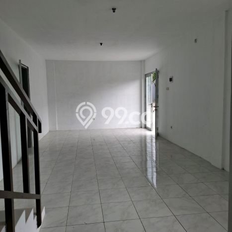 Unit Pabrik Dijual di Tangerang LT 450m2 & LB 380m2 Unit Pabrik Dijual di Tangerang LT 450m2 & LB 380m2