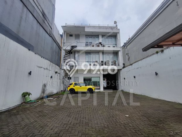FOR SALE! Kantor di Coblong Bandung, LT 700m2, LB 600m2 FOR SALE! Kantor di Coblong Bandung, LT 700m2, LB 600m2