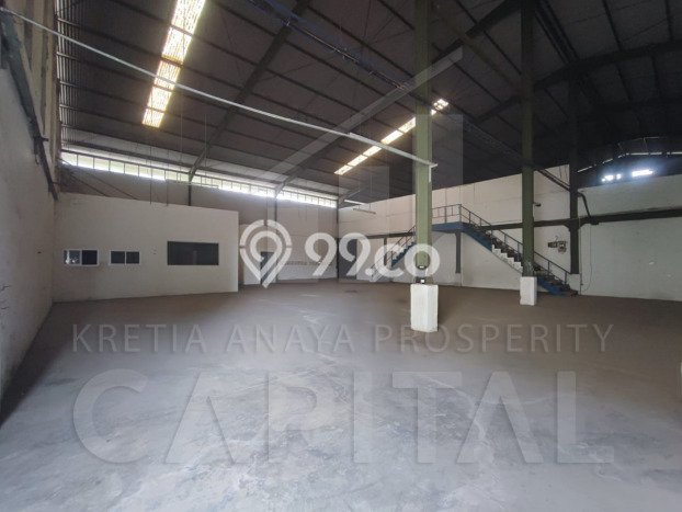 Unit Gudang Tersedia di Soekarno Hatta Spesifikasi LB 612m2 Unit Gudang Tersedia di Soekarno Hatta Spesifikasi LB 612m2
