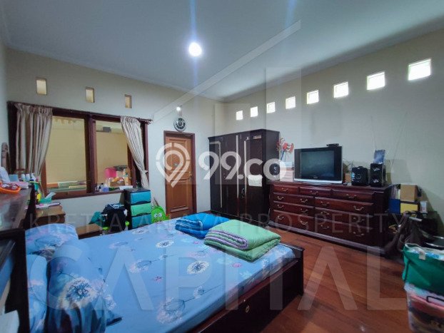 Jual Rumah Mewah Megah Dengan View Eksklusif di Geger Kalong, Bandung Jual Rumah Mewah Megah Dengan View Eksklusif di Geger Kalong, Bandung