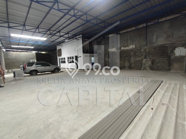 Disewakan Gudang di Pusat Kota Bandung Ramai Strategis Disewakan Gudang di Pusat Kota Bandung Ramai Strategis