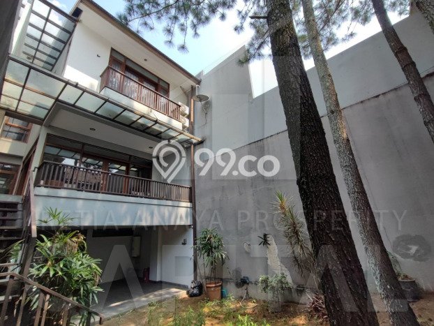 Rumah Elit Modern Siap Huni di Setra Duta Bandung Rumah Elit Modern Siap Huni di Setra Duta Bandung