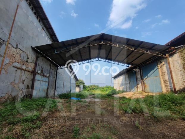 Kavling Tanah untuk Dijual di Purwakarta Kota, Purwakarta, Luas 104400m2 Kavling Tanah untuk Dijual di Purwakarta Kota, Purwakarta, Luas 104400m2