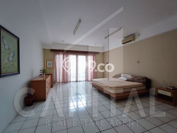 Rumah Elit Modern Tanpa Renovasi di Setra Sari Bandung Rumah Elit Modern Tanpa Renovasi di Setra Sari Bandung