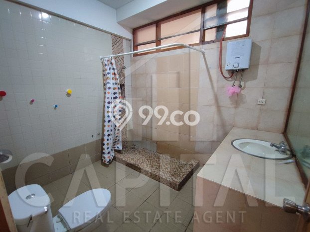 Rumah Elit Modern Tanpa Renovasi di Setra Sari Bandung Rumah Elit Modern Tanpa Renovasi di Setra Sari Bandung