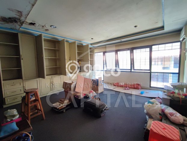 Ruko Dijual di Prime Area Bandung Luas 250m2 Ruko Dijual di Prime Area Bandung Luas 250m2
